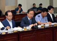 [포토] 김석준 부산시교육감, ‘부산시 지역치안협의회’서 토의