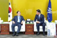 정정복 부산시축구협회장, 오거돈 시장 만나 전용구장 건립 등 논의