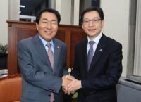 김경수 경남도지사, 국회서 예산확보 전방위 활동