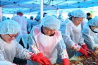 김치 142박스에 따듯한 마음 담아 전한 한국마사회 렛츠런파크 부산경남 