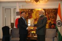 인도 모디 총리, ‘석가모니 보리수’ 김해시에 직접 기증