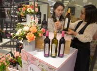 롯데백화점 "‘혼술’, ‘홈파티’ 문화와 함께 와인시장 고성장"