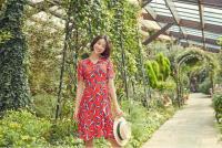 세정 올리비아로렌, ‘한끝 원피스’ 선봬