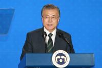 문 대통령, 오송생명산업단지 방문…바이오헬스 국가비전 선포