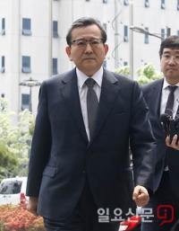 "건설업자? 윤중천은 브로커로 봐야" 찜찜하게 결론 난 김학의 재수사