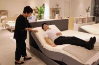 [유통소식] 신세계 센텀시티, TV속 인기 메모리폼 매트리스 '슬로우' 팝업스토어 外