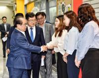 [부산시 오거돈 시장, 일본군 ‘위안부’ 피해자 가정 추석인사 방문 外