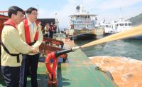 [경남도] 김경수 도지사, 적조 방제해역 현장 방문 外