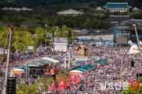 '조국 반대 vs 검찰 개혁' 둘로 나뉜 대형 집회