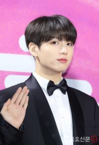 BTS 정국, 교통사고로 입건…“음주운전은 아니야”