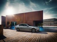 [배틀카] ‘플러그인 하이브리드 모델’ BMW ‘530e M 스포츠 패키지’ 출시