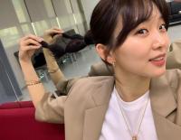 미우새 진기주, 머리 묶고 방송출연 셀카 공개 ‘여신 포스’