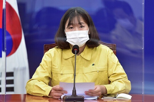 문재인 대통령이 21일 인사를 단행했다. 사진은 지난해 9월 더불어민주당 최고위원이던 박성민 신임 청와대 청년비서관. 사진=박은숙 기자