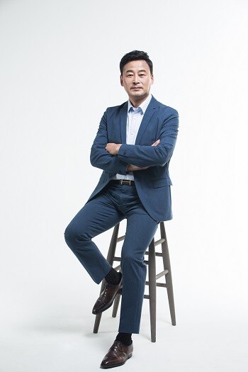 ‘인터파크’가 매각을 검토하고 있다. 하지만 최근 인터파크의 성적이 부진해 흥행에 성공할지는 미지수라는 평가가 나온다. 이기형 인터파크 대표이사. 사진=인터파크 제공