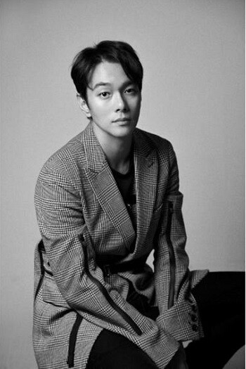 배우 이규한이 최근 드라마 두 편에서 연달아 하차 의사를 밝힌 배경에 1년 3개월 전 운전기사 폭행 사건이 있었던 것으로 알려졌다. 사진=스튜디오산타클로스 제공