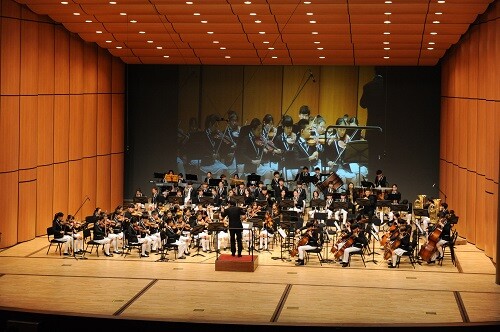 금장초등학교 오케스트라팀이 힘찬 합주를 하고 있다 (사진=경북교육청 제공)