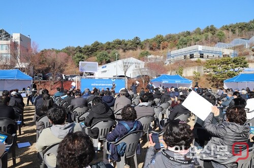 여현정 사무국장 사회로 진행된 2022 대선 승리 출정식.