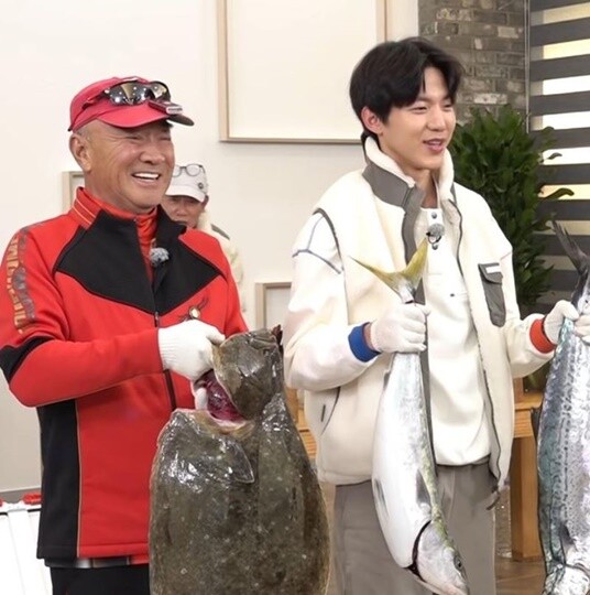 사진= 데이식스 도운 인스타그램