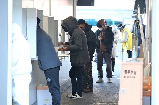 서울 서초구 고속버스터미널 선별진료소. 사진=일요신문DB