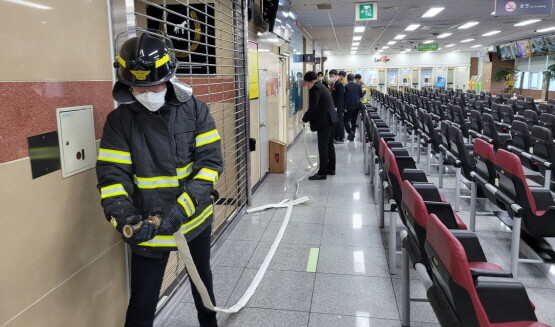 합동소방훈련 실시 모습. 사진=마사회 창원지사 제공