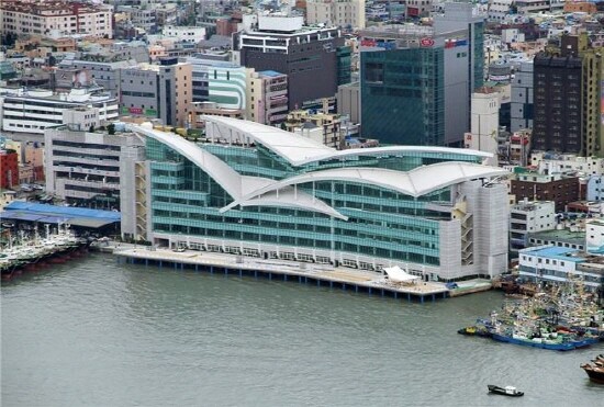 자갈치시장 전경. 사진=부산시 제공