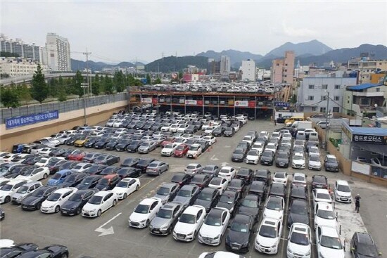 중고자동차매매업체 현장. 사진=부산시 제공
