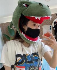 박보영, 32세에 공룡 모자 소화하는 초동안 미모 셀카 ‘여신美’