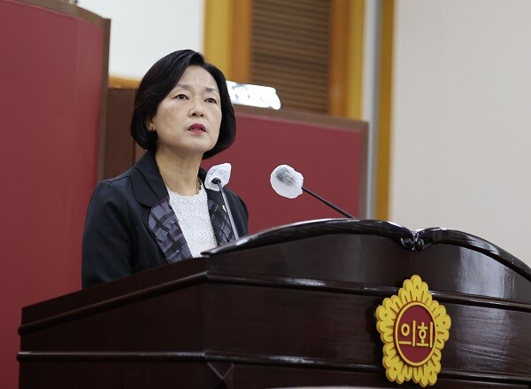 '제2대구의료원 건립 재추진하고 시민 소통 행정해야 한다' 이재숙 시의원이 22일 제3차 본회의에서 5분 발언을 하고 있다. 사진=남경원 기자
