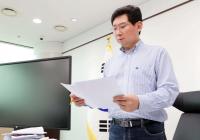 넥타이 푼 이상일 용인특례시장, 유연한 조직문화 조성 솔선