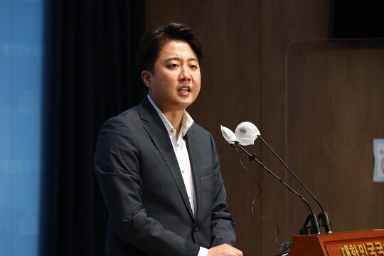 국회에서 기자회견 중인 이준석 국민의힘 대표. 사진=박은숙 기자