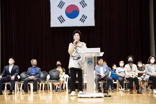 박형순 경기도탁구협회장이 축사를 하고 있다. 사진=양평군탁구협회 제공