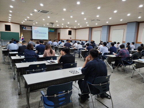 교육 진행 모습. 경남농협 제공