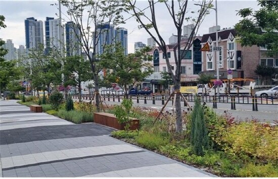 해운대구 신도초등학교 등굣길. 사진=부산시 제공