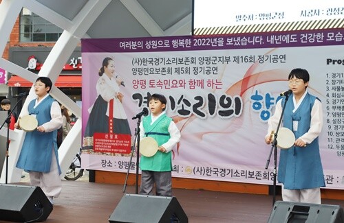 장기타령을 부르는 학생부. 사진=김현술 기자