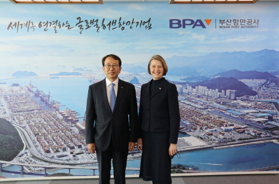 주한노르웨이 대사 부산항 방문 모습. 사진=BPA 제공