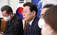 간첩조작 피해자 만난 이재명 "국가폭력 제도적 면죄부 안 돼"