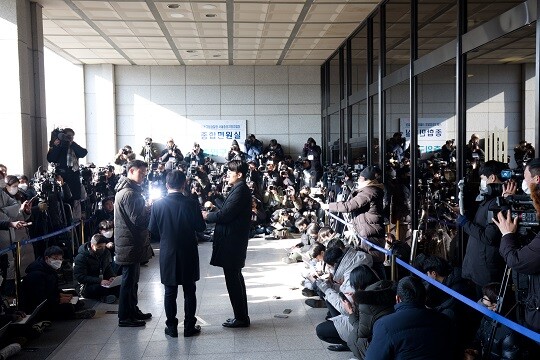 28일 이재명 더불어민주당 대표가 서울중앙지검에 출석한 모습. 사진=이종현 기자