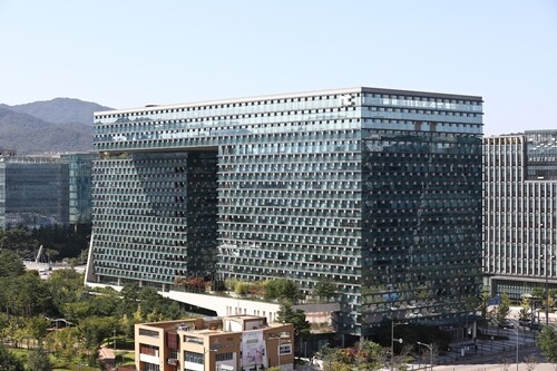 경기도 성남시 분당구에 위치한 엔씨소프트 사옥 전경. 사진=임준선 기자