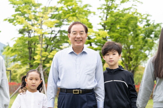 하윤수 교육감. 사진=부산시교육청 제공