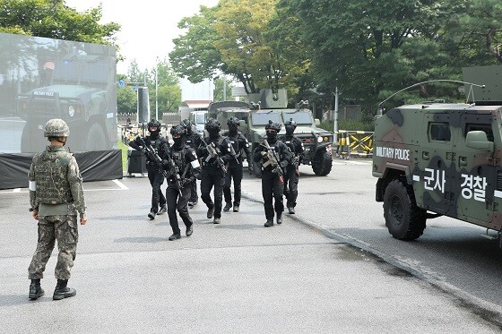 고양특례시가 22일 일산발전본부에서 화학테러대응 및 재난대비 관계기관 합동훈련을 실시하고 있다. 사진=고양특례시 제공