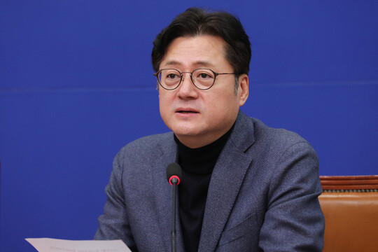 홍익표 더불어민주당 원내대표가 10월 23일 오전 국회에서 열린 최고위원회의에서 발언하고 있다. 사진=박은숙 기자