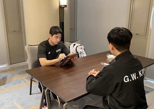 백승원 연구원은 스트리트파이터 금메달리스트 김관우에 대해 "자신감을 향상시킬 수 있도록 집중했다"고 설명했다. 사진=백승원 연구원 제공