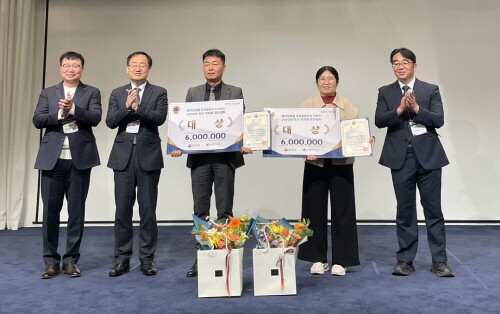 대상 수상 장면. 사진=경남도 제공