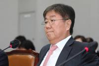 [단독] 화공과 출신이 ‘개발자’로 군복무…김대기 장남 국내 경력 의문점 추적