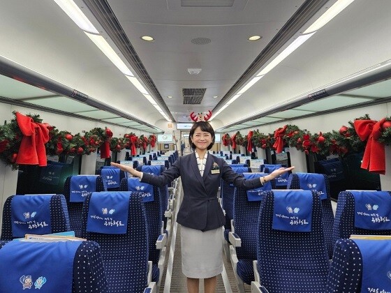 공항철도 크리스마스 열차 모습. 사진=공항철도 제공