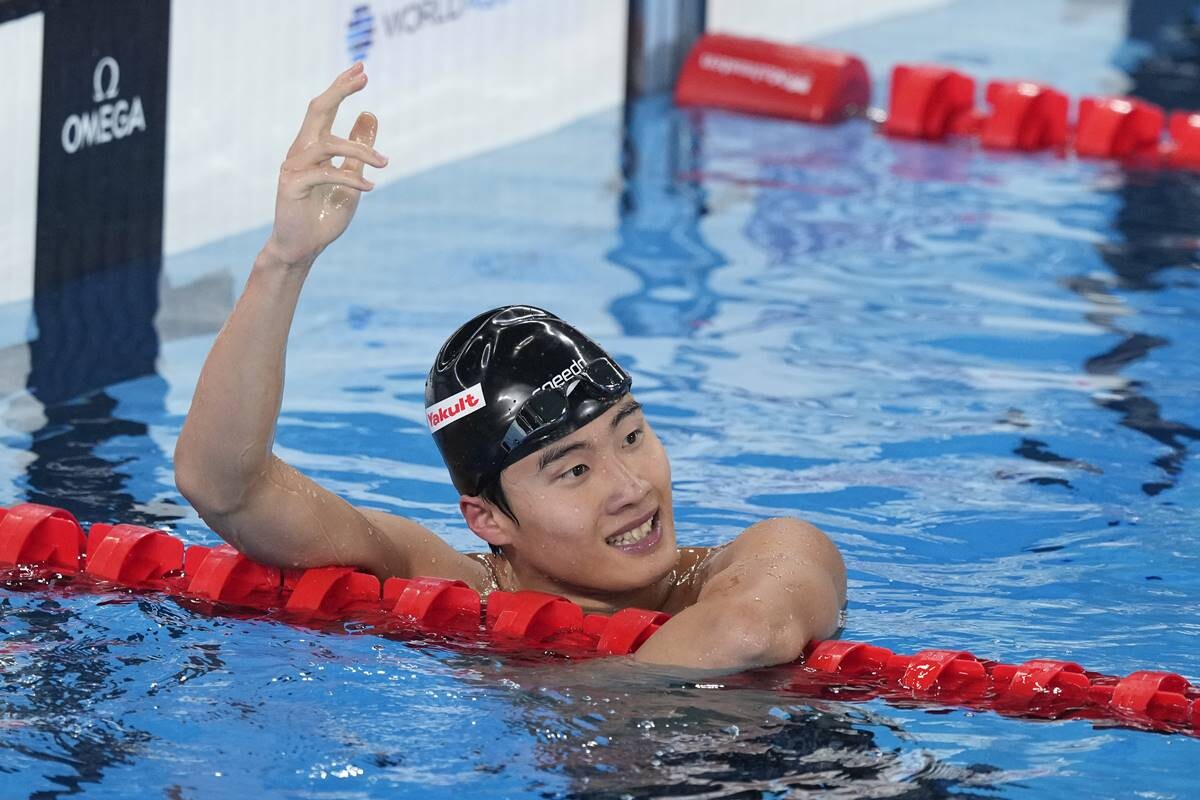 황선우는 한국 수영 역사상 최초로 남자 자유형 200m 종목에서 세계선수권 금메달을 획득했다. 사진=연합뉴스