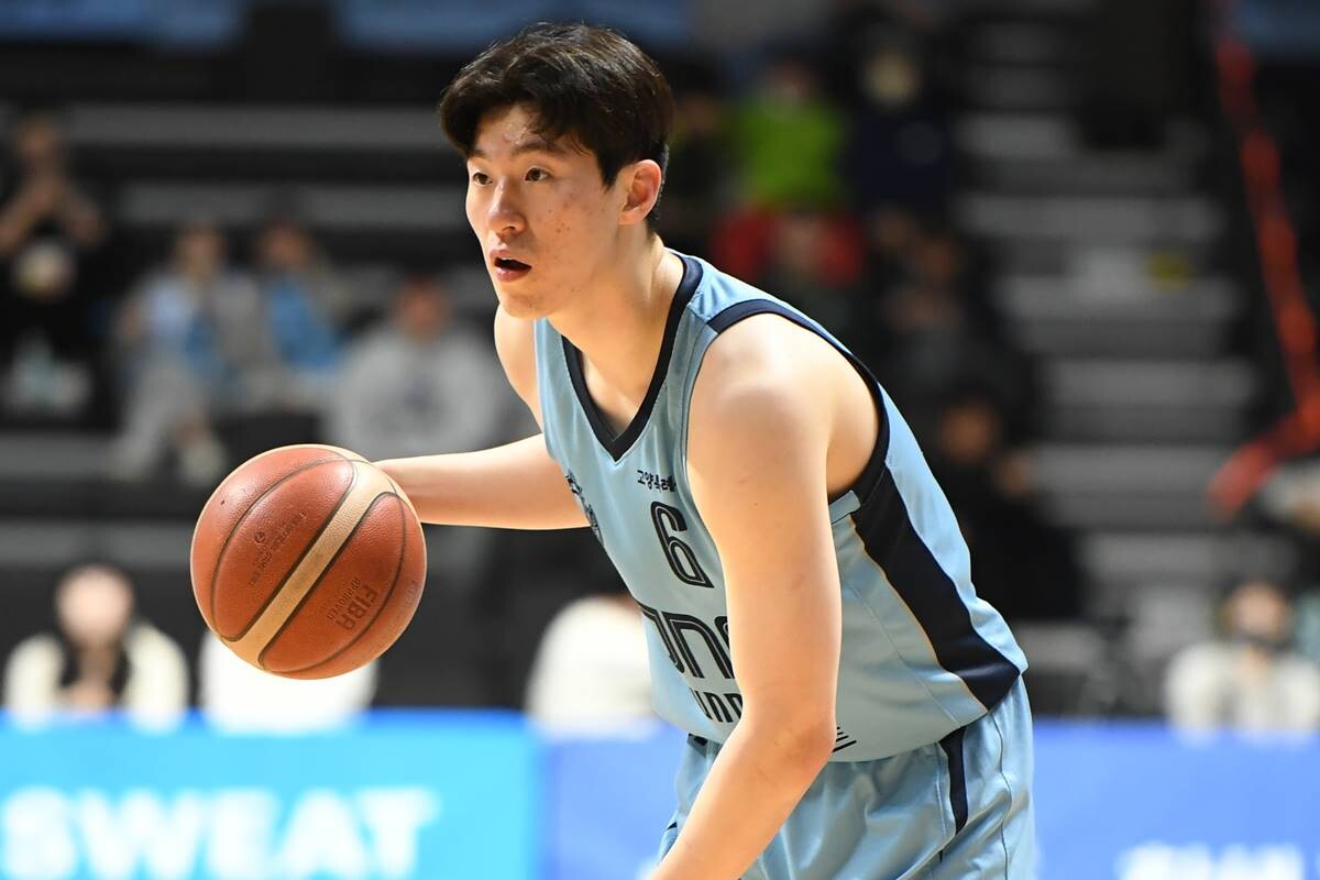 이정현(사진)은 이번 시즌 경기당 평균 득점 20점 이상을 기록하며 유력 MVP 후보로 떠올랐다. 이정현이 시즌 마무리까지 평균 20점 이상 득점을 유지한다면, 2008년 방성윤 이후 토종 선수로선 16년 만의 기록이다. 사진=KBL 제공