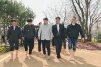 수도권매립지관리공사, 새로 조성한 ‘맨발 걷기 산책로’서 식목 행사 개최