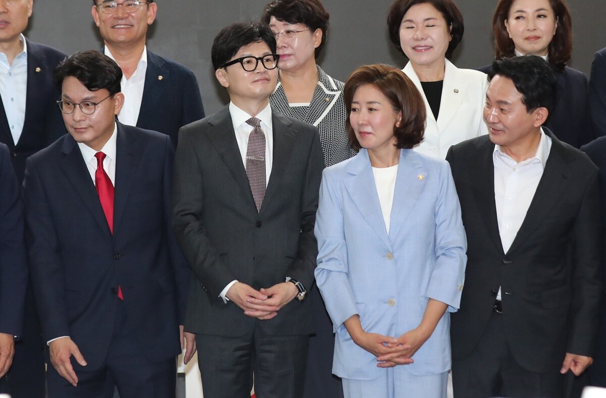 국민의힘 전당대회 당 대표 후보들의 비방전이 7월에도 이어지고 있다. 사진 왼쪽부터 윤상현, 한동훈, 나경원, 원희룡 후보. 사진=박은숙 기자