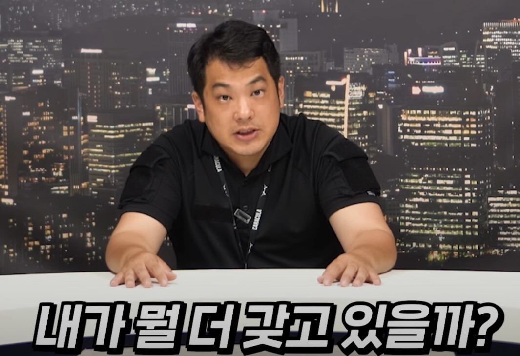 유튜버 카라큘라는 커뮤니티를 통해 허웅 사건 관련 누구의 편도 아니라고 얘기했다. 사진=카라큘라 미디어 캡처